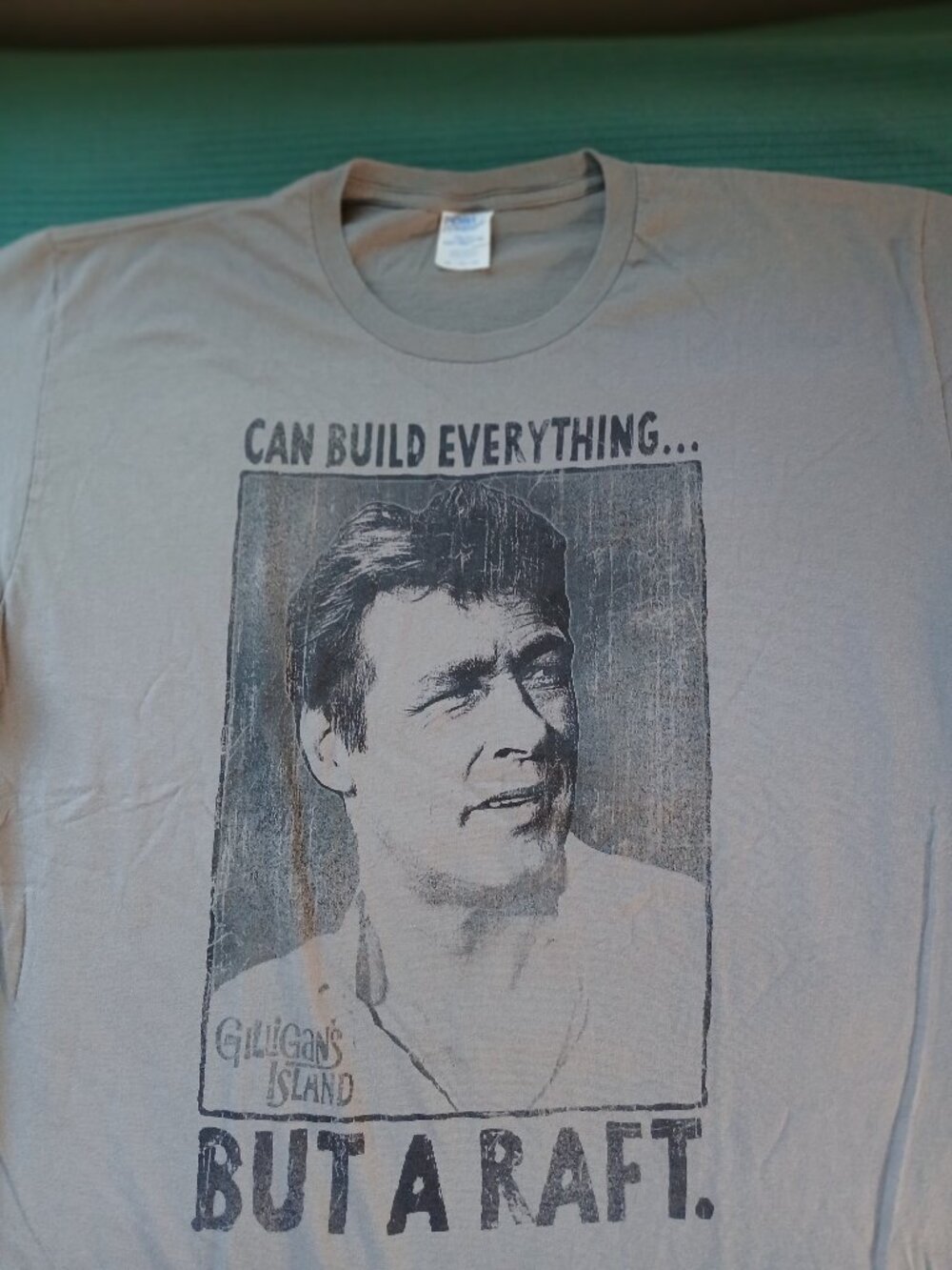 Vintage Gilligans Island t shirt  Grey  , size.  XL